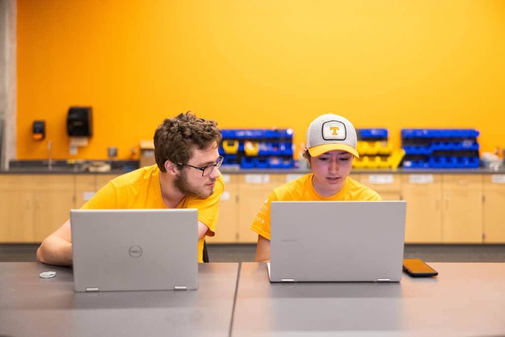 First-year students work together on their final project for Engineering Fundamentals 152 inside the Kao Innovation and Collaboration Studio
