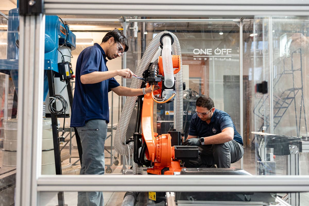 Students working in TN Made