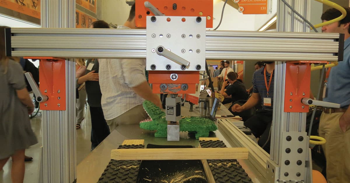 Students Build Bone Fracturing Device for UT’s Body Farm