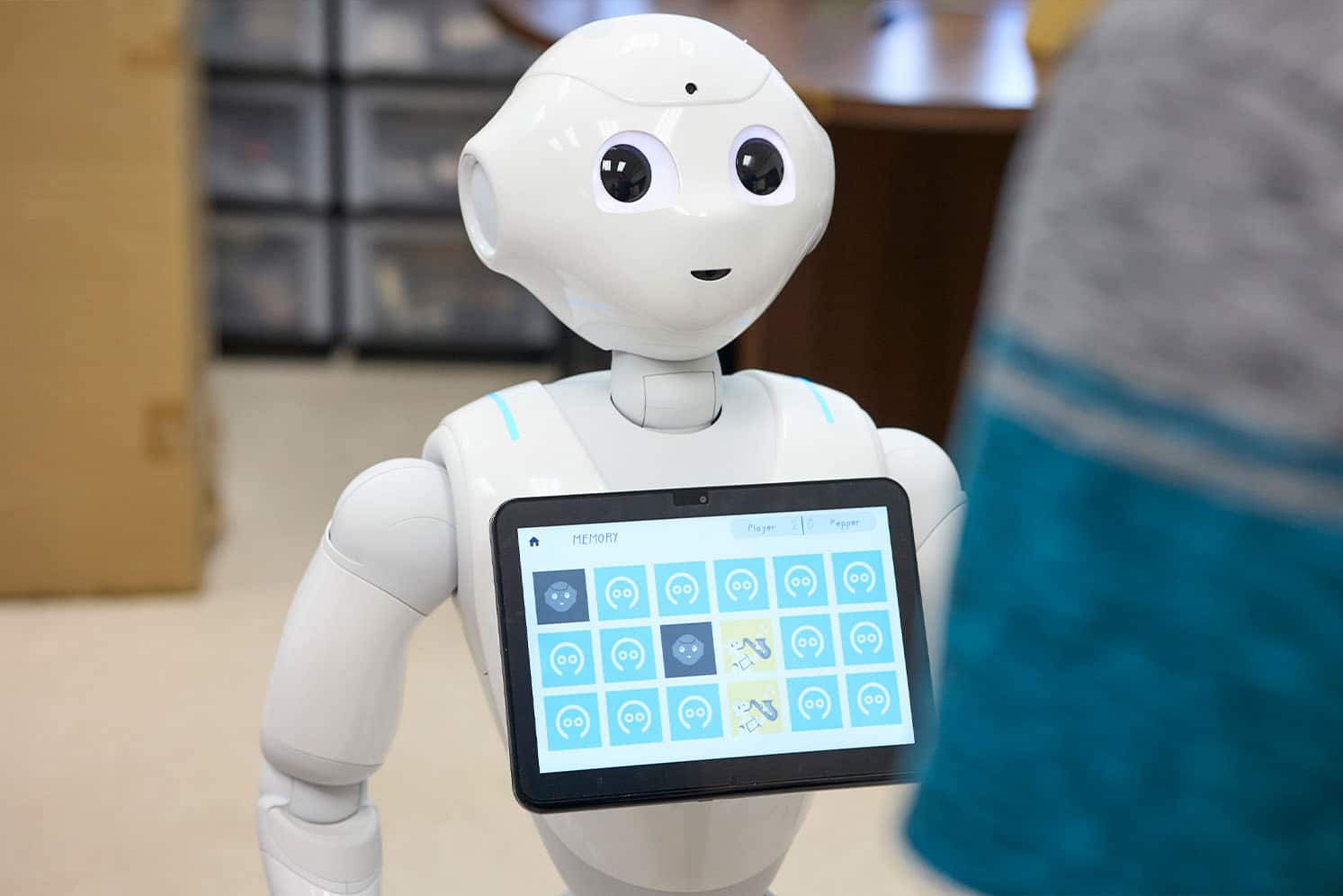 Assistance robot in Perkins Hall lab