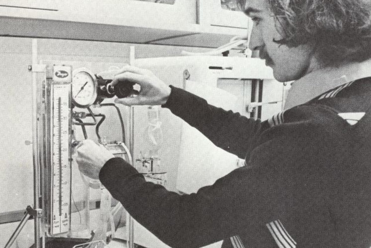 Equipment in UT's first ever biomedical engineering lab in Ferris Hall is demonstrated