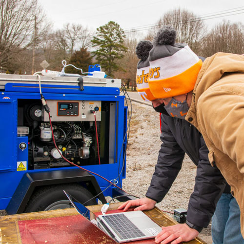 Students work together to give internet access to people in Roane County.