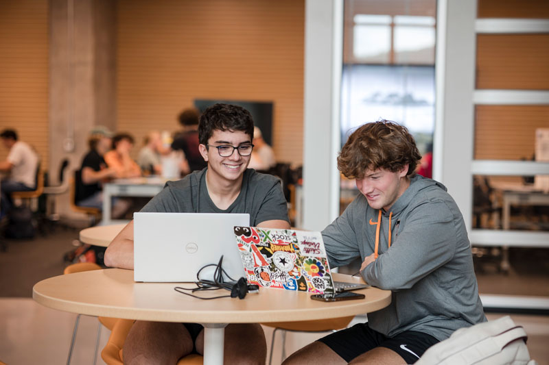 Students studying together in Zeanah Engineering Complex