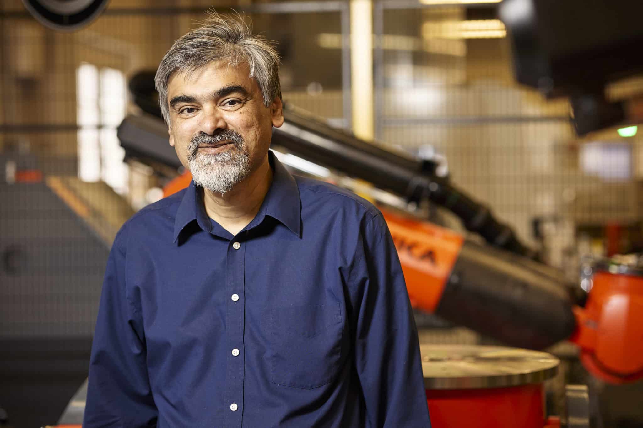 Uday Vaidya in the Machine Tool Research Center