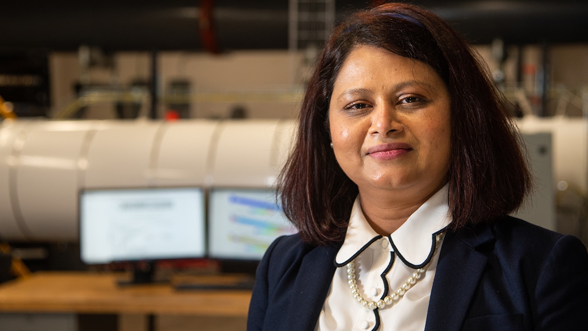 Ragini Acharya in UTSI wind tunnel lab
