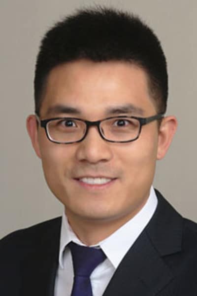 Zhenbo Wang headshot