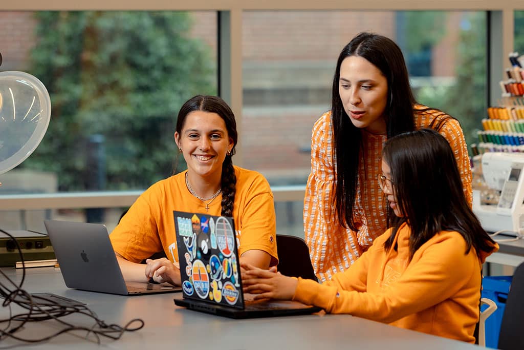 Women in Engineering students working in the Innovation and Collaboration Studio