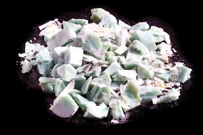 Shredded material from wind turbine blade