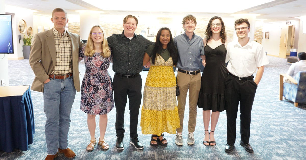 MSE students pose for a group photo at the 2025 MSE Awards Banquet in the UT Conference Center.