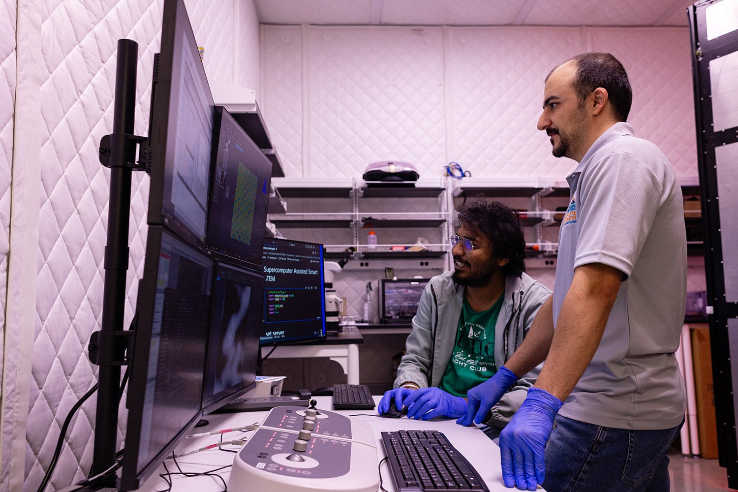 Uktarsh Pratiush in lab