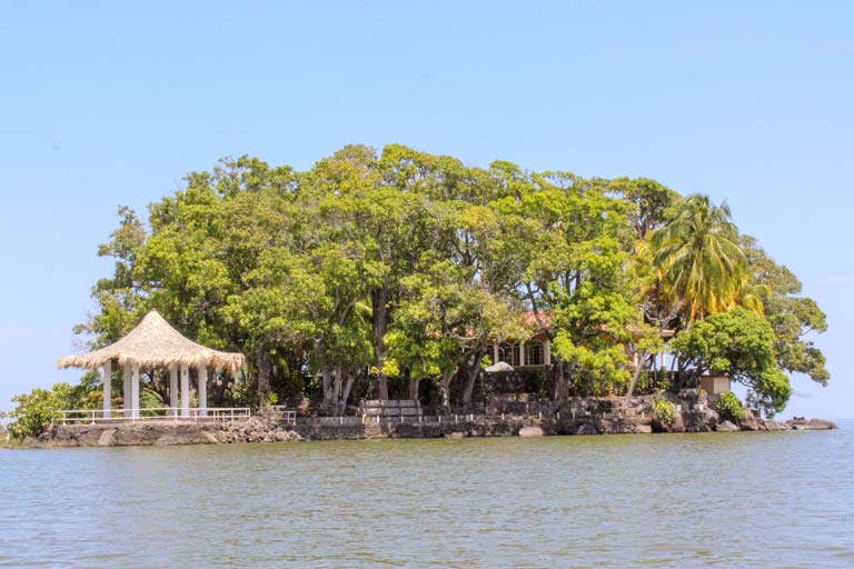 An isleta home on Lake Nicaragua