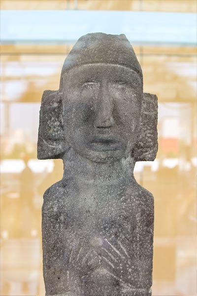 Pre-Columbian artifact