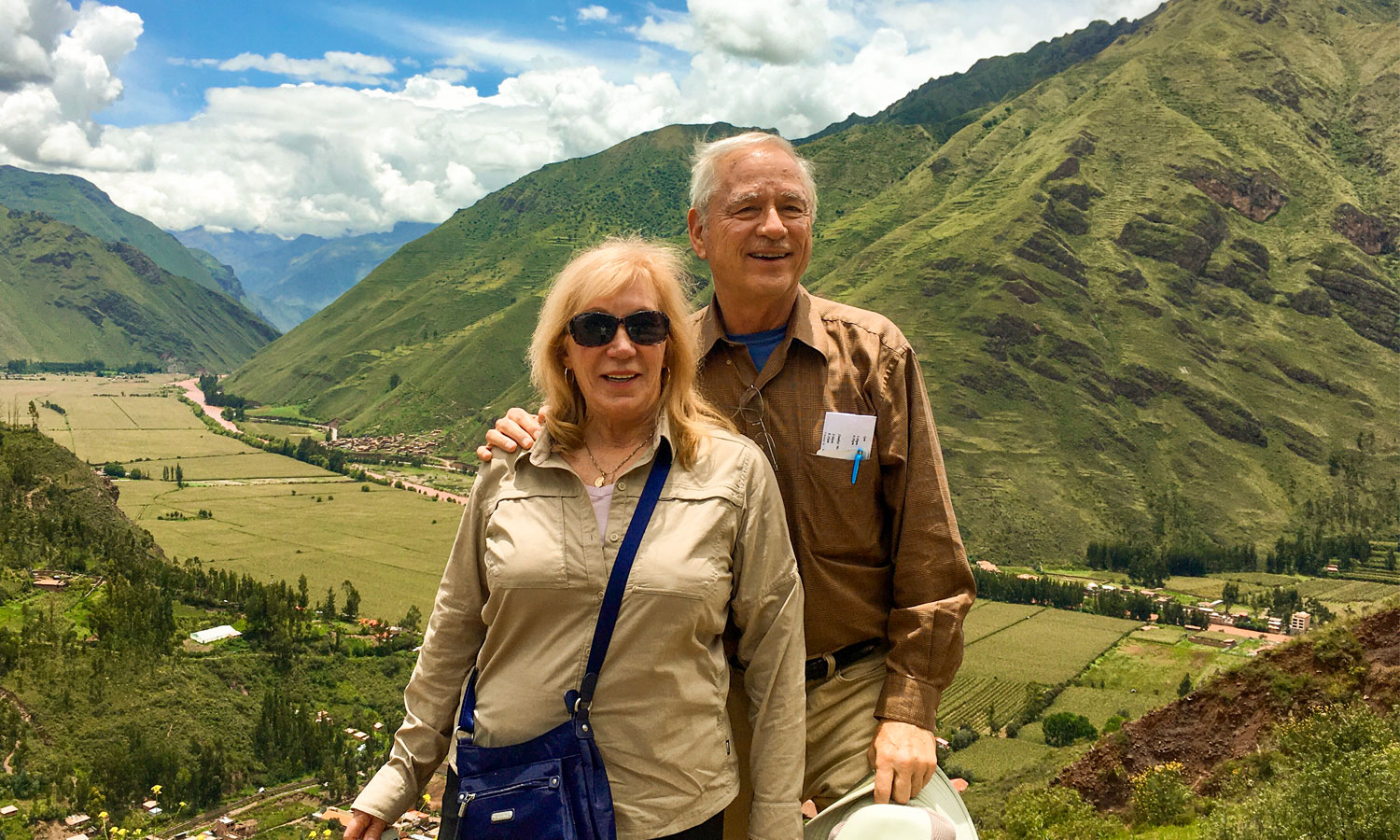 Mary Coffey and Jim Froula in front of the Sacred Valley in Peru