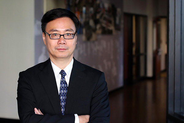 Mingzhou Jin Earns John D. Tickle Professorship