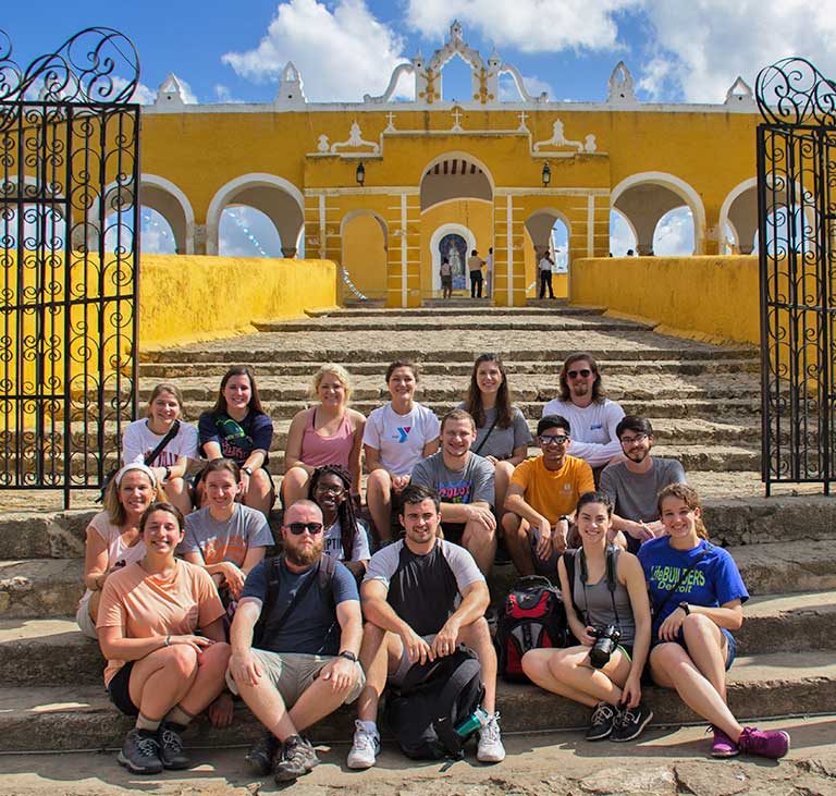 TCE Group Picture ay Izamal