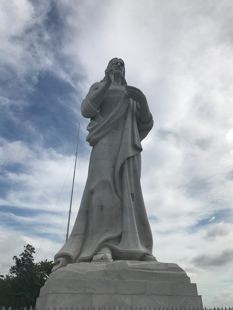 Statue of Cristo De La Habana