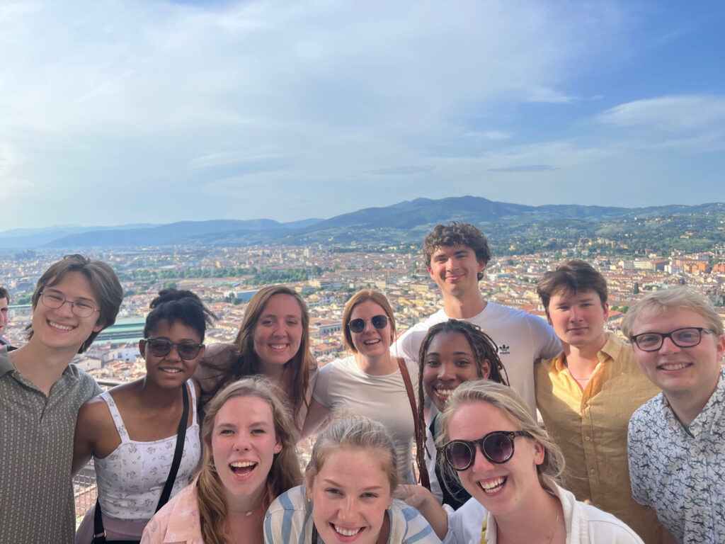 Group of students taking a picture in Florence, Italy