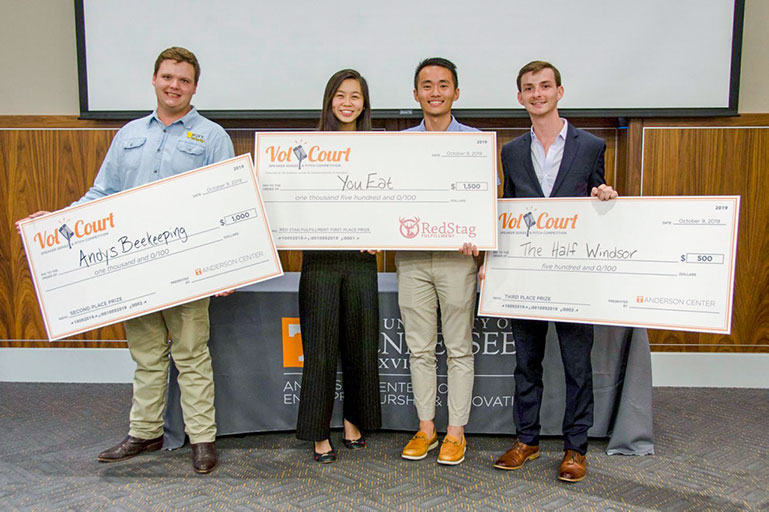 Food Ordering App Wins Fall 2019 Vol Court Pitch Competition