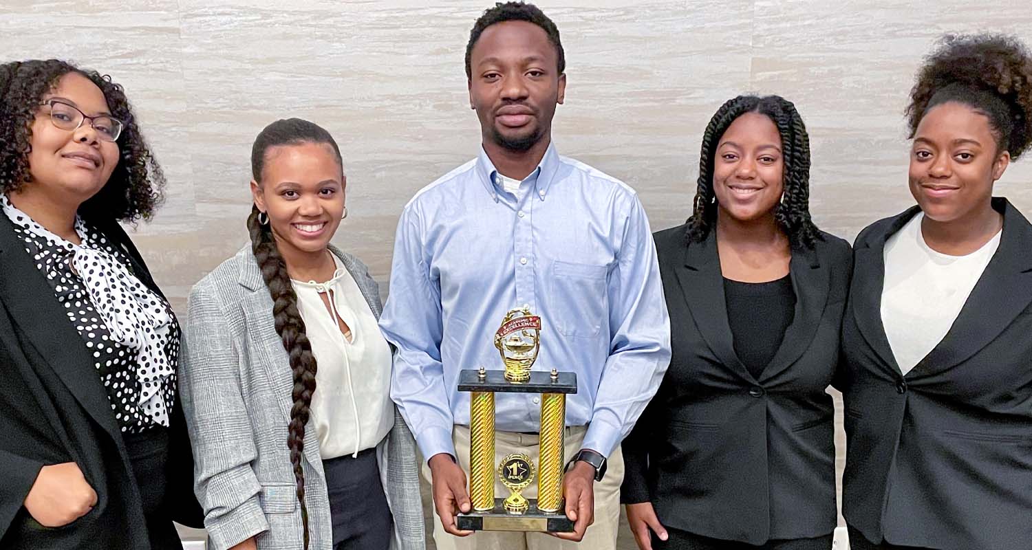 NSBE Chapter Enjoys Regionals, Wins Fourth Straight Academic Tech Bowl