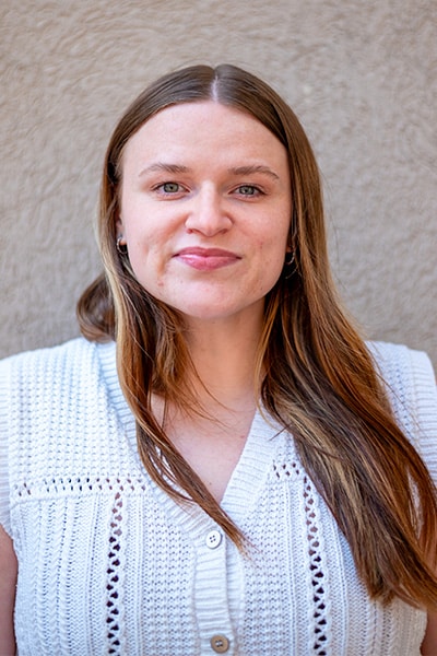 Zoie Estes headshot