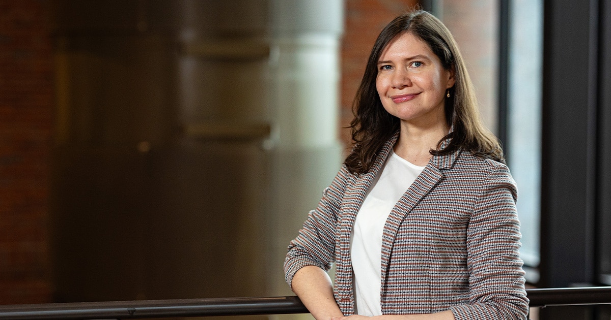 Calderón’s Research Seeks to Ease Freight Congestion