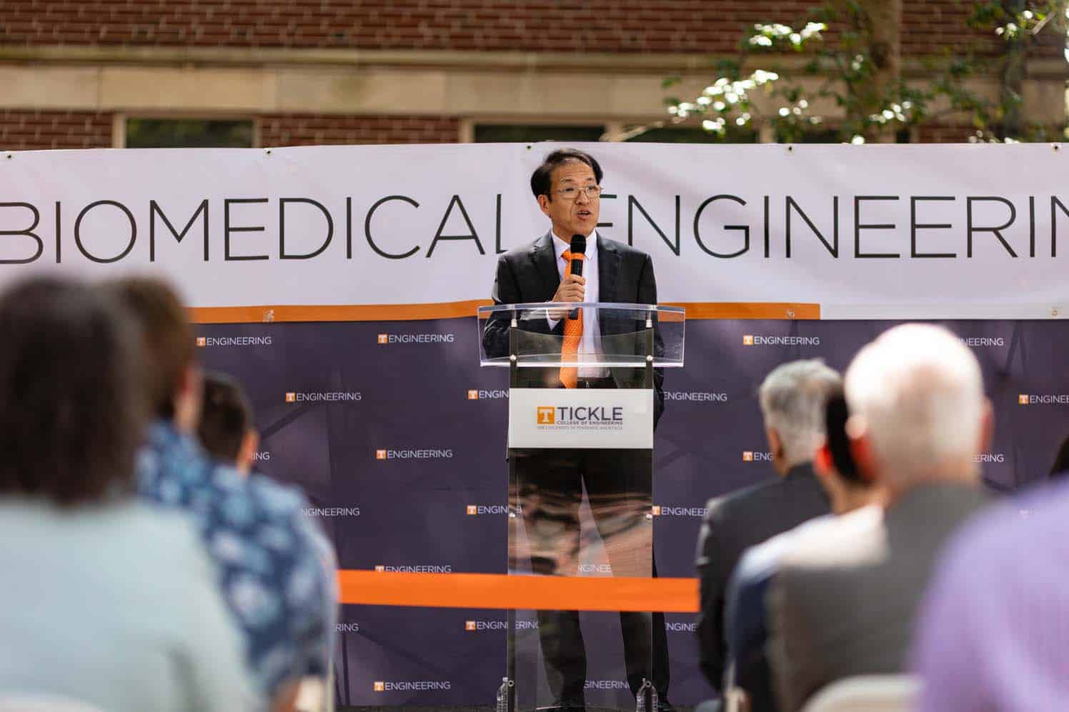 Department Head Dacheng Ren speaks prior to the ribbon cutting ceremony