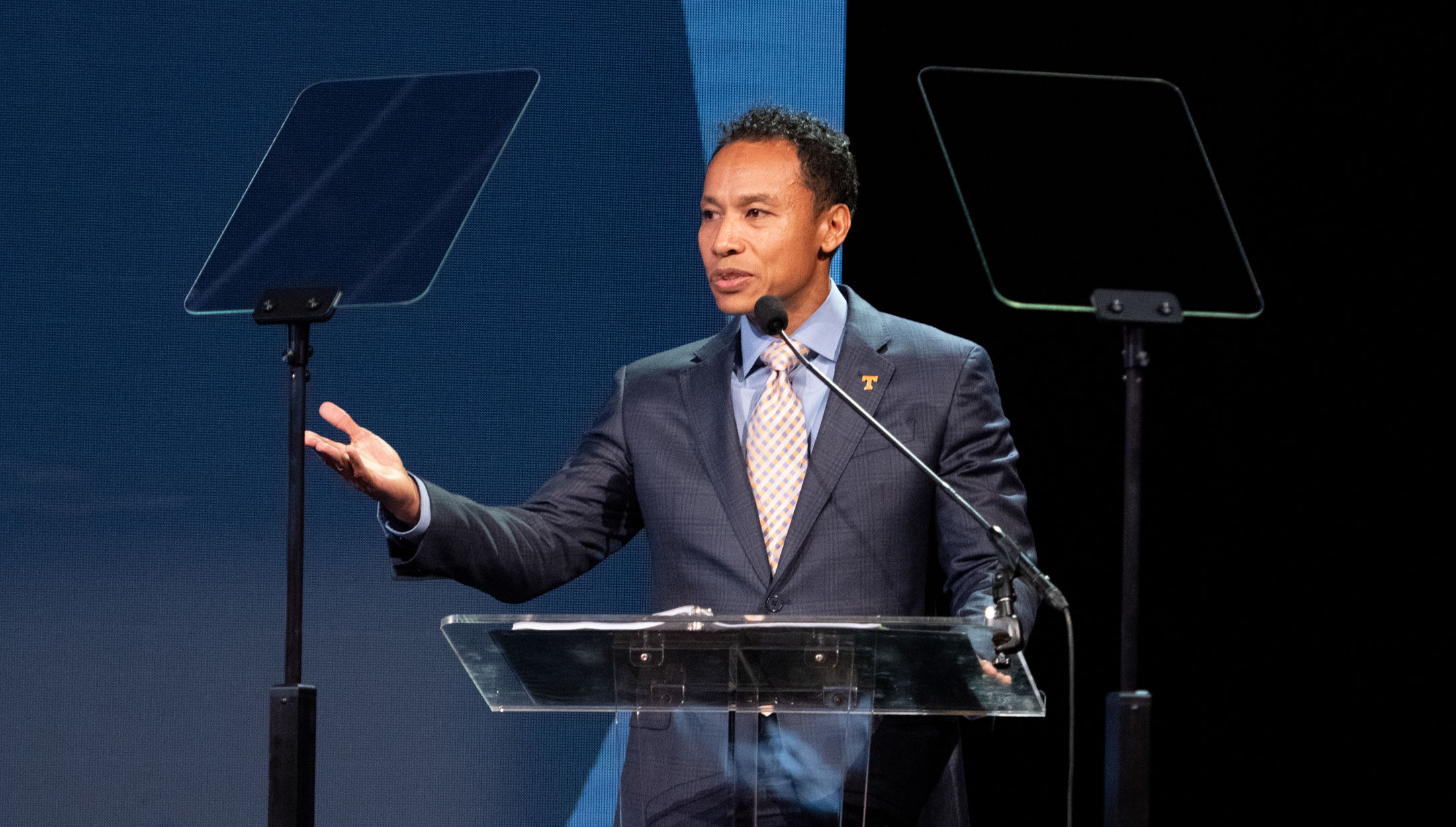 TCE Alumni Honored at UT Awards Gala