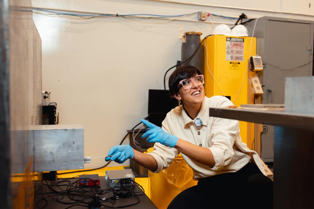 Sandra Bogetic working in a lab